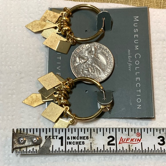 Museum Collection Sensitive Ears Gold-tone Hypo-allergenic hoop w/dangles 2" NEW - Picture 4 of 6